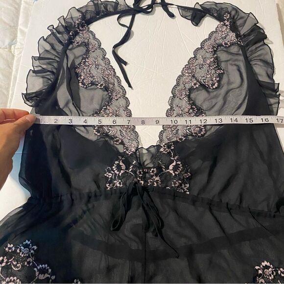 Victoria’s Secret black lace pink sheer Ruffle Bodysuit Babydoll teddy Romper S - Picture 9 of 10